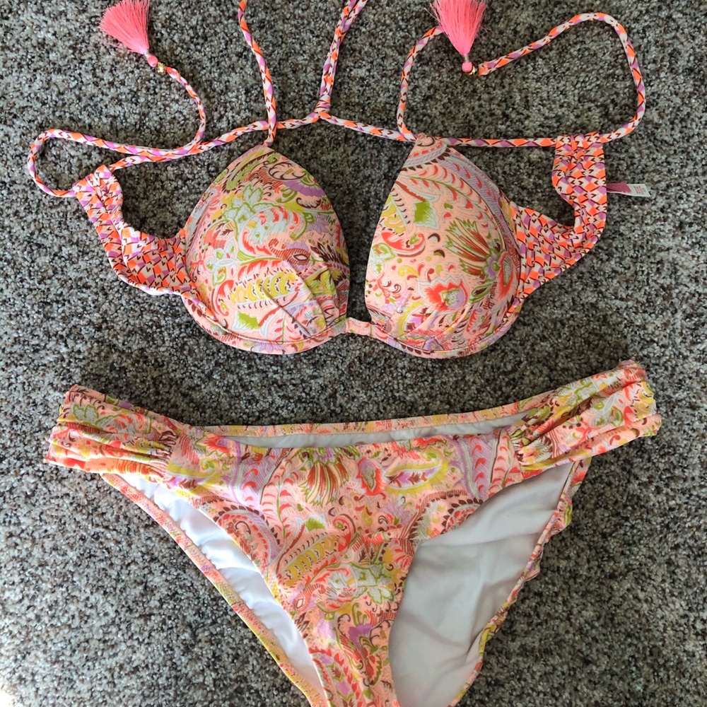 Super cute VS push up bikini